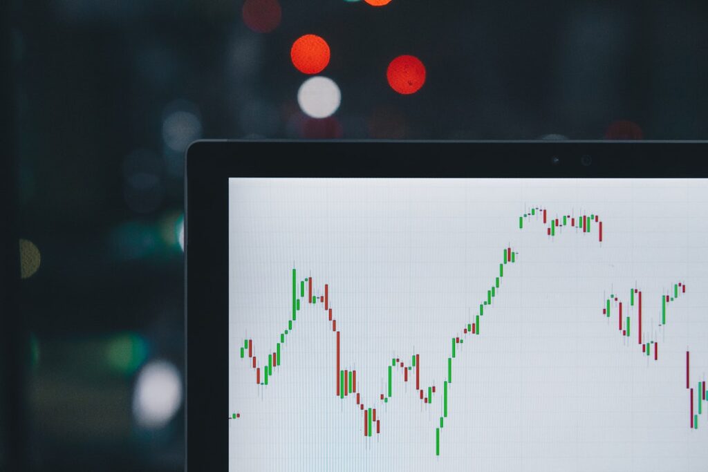 When weighing up stocks vs real estate, which is the better investment strategy? We explain the pros and cons of each to help you decide.