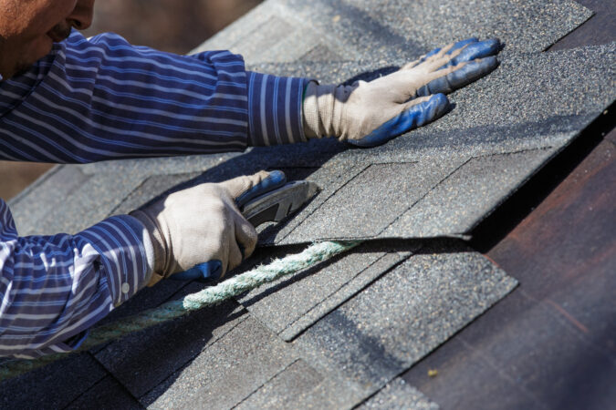 It is important to be able to recognize the signs of a failing roof. If you notice any of these 7 signs, then it may be time for a roof replacement.