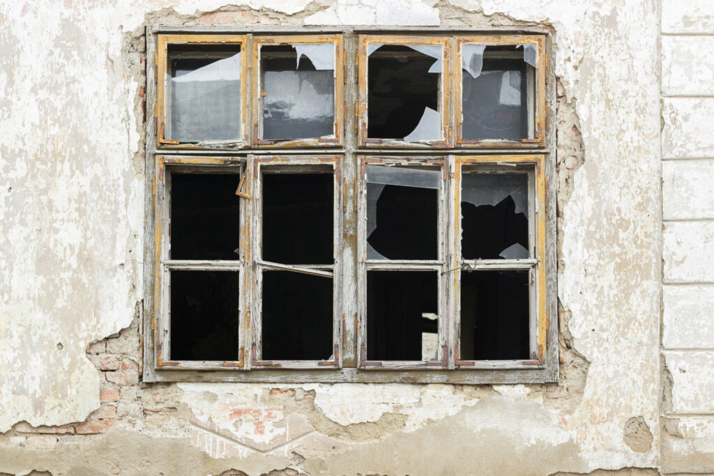 Are you looking for a window repair company? Click here for seven great tips for hiring a window repair company that you're sure to love.