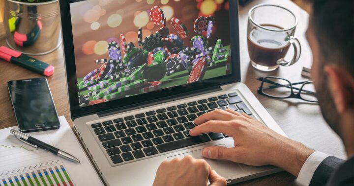 Online gambling can be extremely profitable if you know how to approach it. Here are 7 online gambling tips to help you get started.